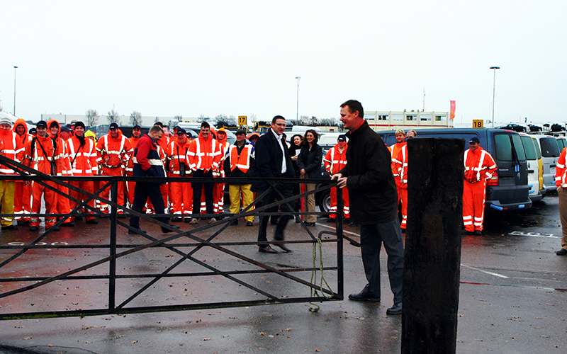 opening Tolboom opening Tolboom