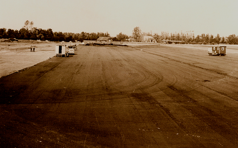 asfalt_losplaats_Leusden Th.S.-van-der-Laan-klein-200